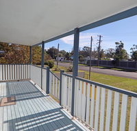 Perfect for Two Families - Accommodation Rockhampton