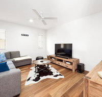 Pet Friendly new house Peregian Breeze Drive Peregian Beach - Accommodation Rockhampton