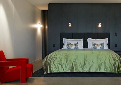 Port Phillip Estate - Accommodation Rockhampton 0