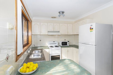 Powell 1A - Accommodation Rockhampton 2