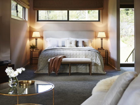 Pretty Beach House - Accommodation Rockhampton 0