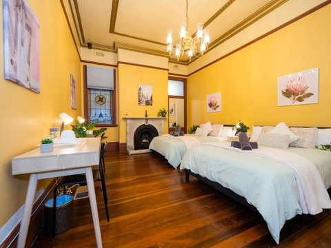 Quiet Quadruple Private Room In Strathfield 3min To Train Station Sleeps 4 - Accommodation Rockhampton 0
