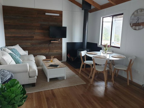 R & R On The Ravine - Accommodation Rockhampton 1
