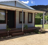 Rail Trail Cottage - Accommodation Rockhampton