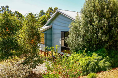 Rainbow Trail Chalets - Accommodation Rockhampton 2