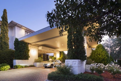 Ramada Diplomat Canberra - Accommodation Rockhampton 0