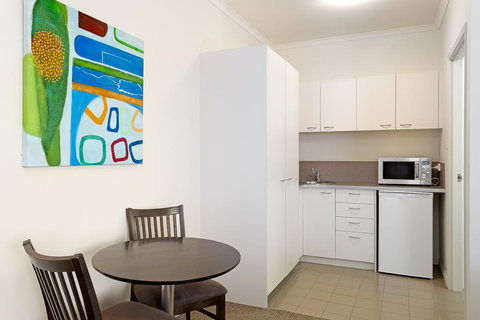 Redcliffe Motor Inn - Accommodation Rockhampton 3