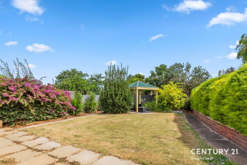 Reef & Vines Port Noarlunga - Accommodation Rockhampton 1