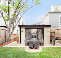 RIPPLES-hosted byL'Abode Accommodation - Accommodation Rockhampton