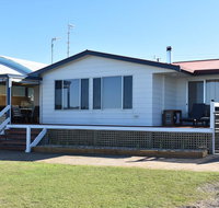 Rising Tide Beach House - Accommodation Rockhampton