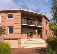 Romeo  Juliet - Accommodation Rockhampton
