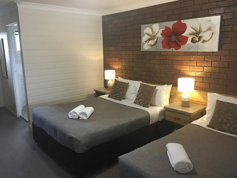 Ruthven Street Motor Inn - Accommodation Rockhampton 0