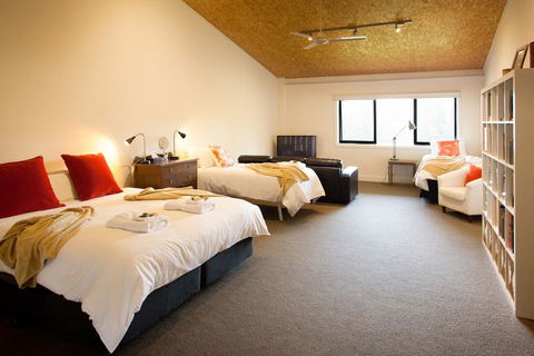 Saladin Lodge - Accommodation Rockhampton 1