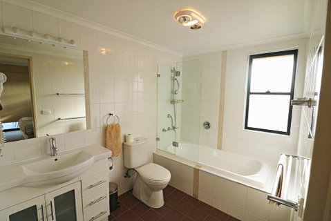 Saltwater Apartments - Accommodation Rockhampton 3