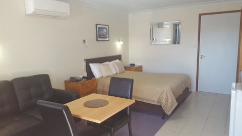 Sandstock Motor Inn Armidale - Accommodation Rockhampton 1