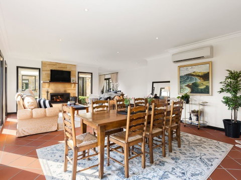Sandstone Estate - Accommodation Rockhampton 2
