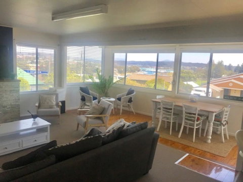 Scarlets By The Sea - Accommodation Rockhampton 1