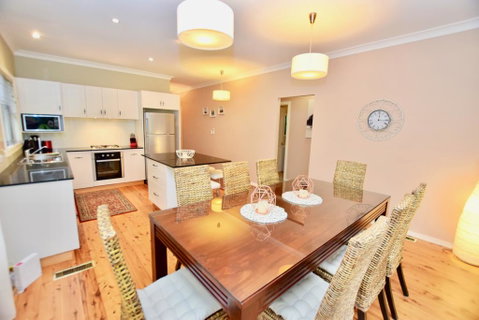 Scenic Cottage Of Katoomba - Accommodation Rockhampton 2