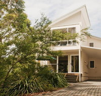 Sea Whispers - a real native outlook - Accommodation Rockhampton