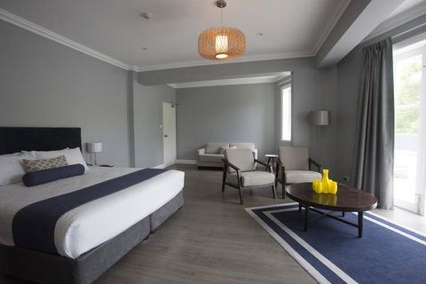 Seabreeze Hotel - Accommodation Rockhampton 3