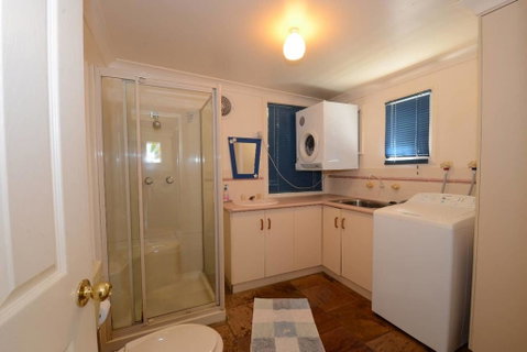 Seahaven Beach House - Shellharbour - Accommodation Rockhampton 2