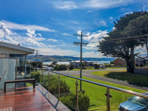 SEAL HAVEN - Centrally Located, Modern Home - Accommodation Rockhampton 3