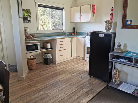 SEASAND HIDEAWAY - Accommodation Rockhampton 2