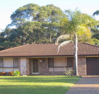 SEASCAPE in NARRAWALLEE - Accommodation Rockhampton