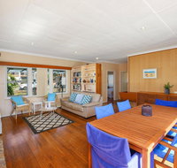 Seashells at North Avoca - 10 View Street - Accommodation Rockhampton