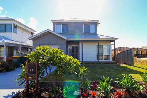 Seaside Escape - Accommodation Rockhampton 1