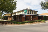 Seaton Arms Motor Inn