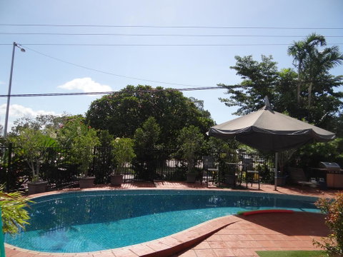 Seaview Studio - Accommodation Rockhampton 3