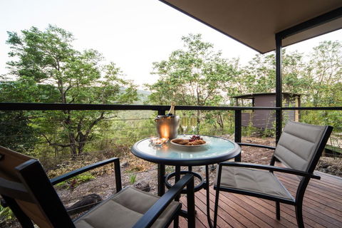 Seclude Rainforest Retreat - Accommodation Rockhampton 1