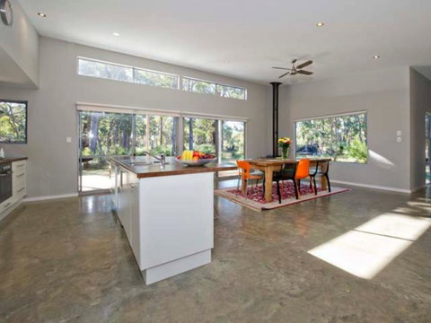 Sequoia Sanctuary - Accommodation Rockhampton 0
