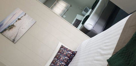 Smerdon Lodge Motel - Accommodation Rockhampton 0