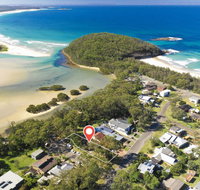 Soldier Crab Shack - 20 Macleay St - Accommodation Rockhampton