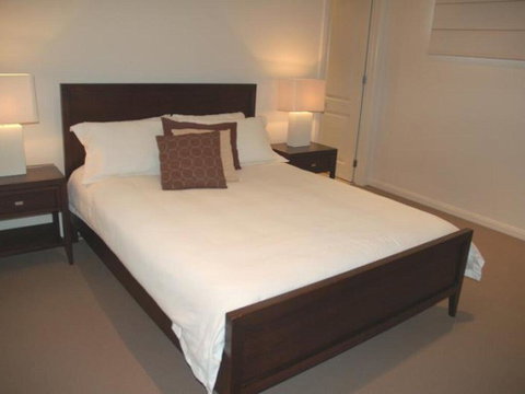 Sorrento City Style - Accommodation Rockhampton 1