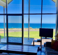 South Beach House 2 - 11 Gold Coast Drive - Accommodation Rockhampton