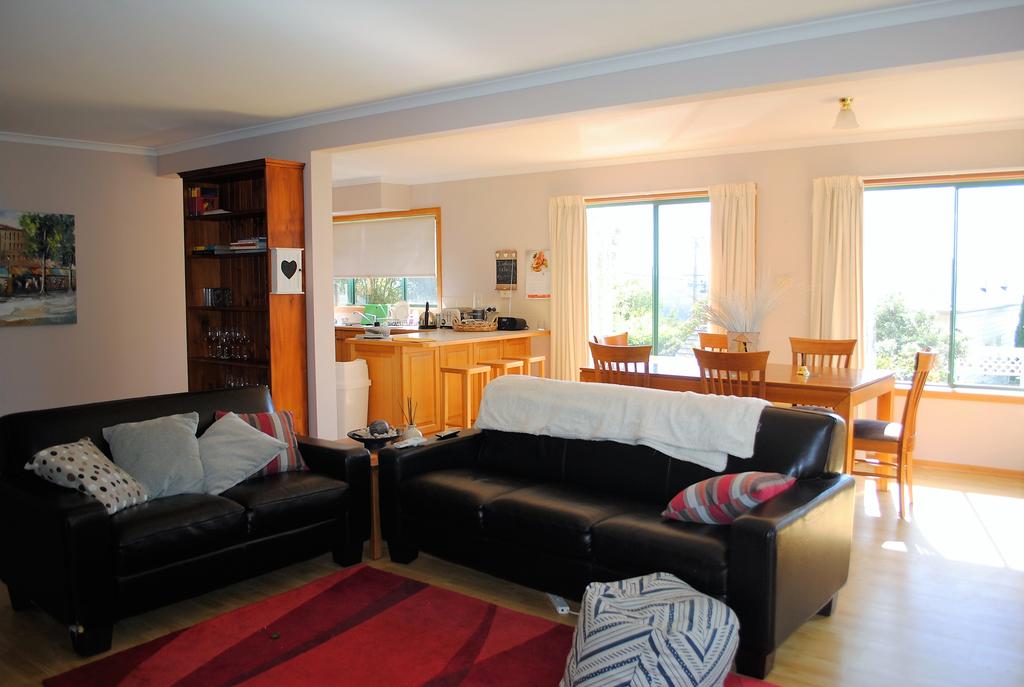 Hobart TAS Accommodation Rockhampton