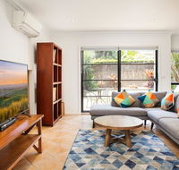 Spacious Home in the Heart of Avalon Beach - Accommodation Rockhampton