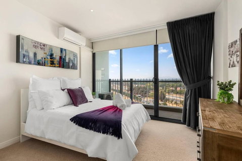 Spacious Luxury 3Br Top Location , WiFi, Gym, Pool - Accommodation Rockhampton 3