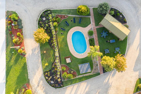 Statesman Motor Inn - Accommodation Rockhampton 1