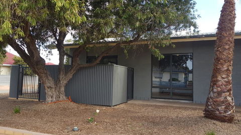Stay Awhile In Port Pirie - Min Stay 4 Nights - Accommodation Rockhampton 0