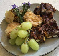 Stephanies Country Cottages - Accommodation Rockhampton