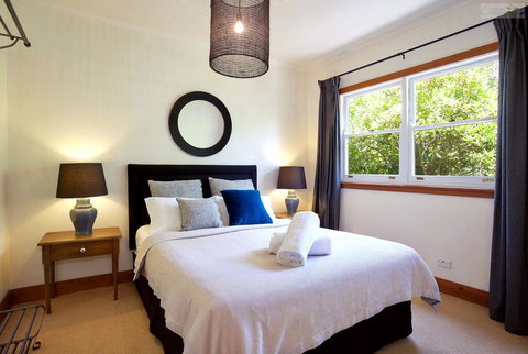 Stonewall Cottage For Two With Fireplace - Accommodation Rockhampton 1