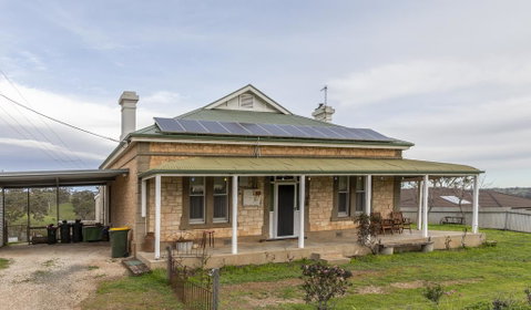 Strothers Farm House - Accommodation Rockhampton 1