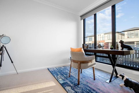 StylishTownhouse@Narre Warren/TrainStation/SC - Accommodation Rockhampton 2