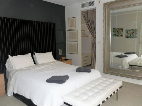 Sun, Sand, Sea And Salty Kisses Cottesloe Beach House - Accommodation Rockhampton 2