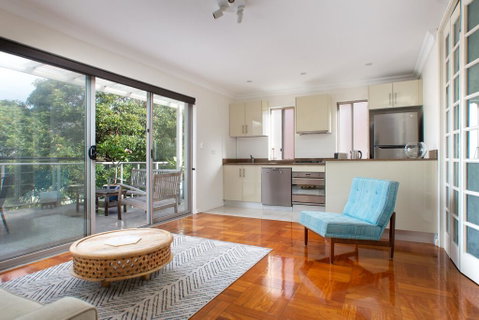 Sunlit Bondi Beach Apartment With Balcony, Parking - Accommodation Rockhampton 0