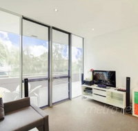 Sunny 3 Bedroom Apartment in Turrella - Accommodation Rockhampton